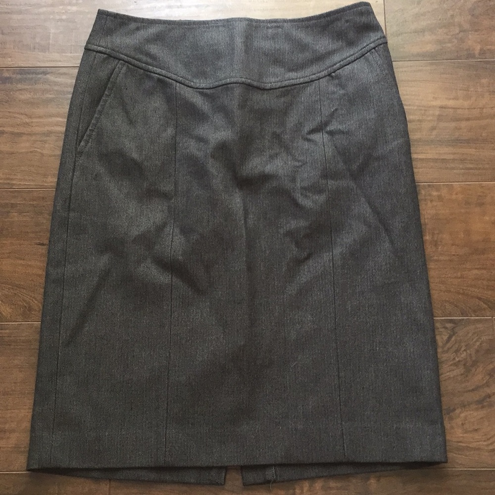 Grey banana republic skirt